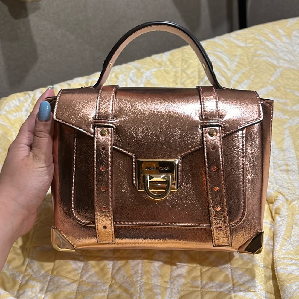 Michael Kors Manhattan Bag